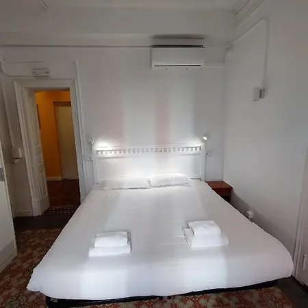 Del Palau Pensión 2*