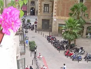 Del Palau Pensión 2*