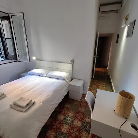 Guest house Del Palau 2*